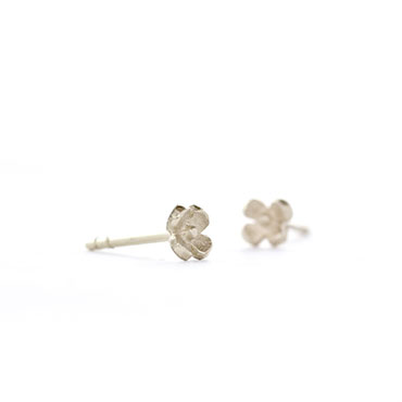 Ear studs flowers in white gold