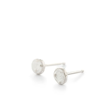 mini round disc earrings in silver