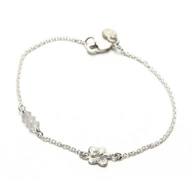 Silver bracelet with flower