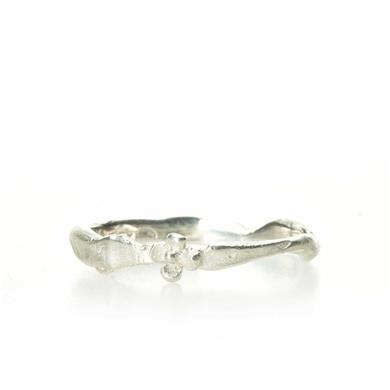 Ring with little flower in silver - Wim Meeussen Antwerp