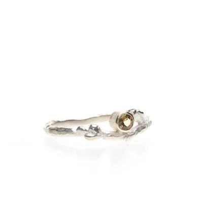 Twig ring in silver with tourmaline