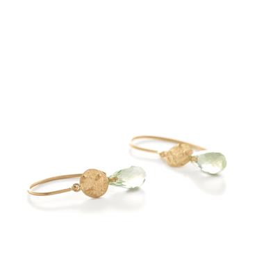 Earrings in yellow gold with präsiolith