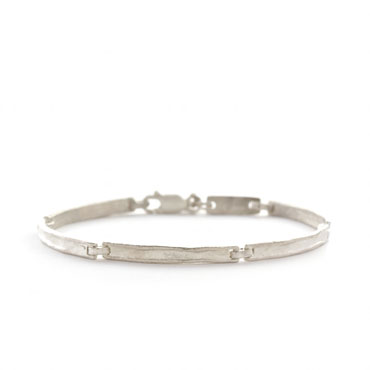 bracelet with shiny edges in silver - Wim Meeussen Antwerp