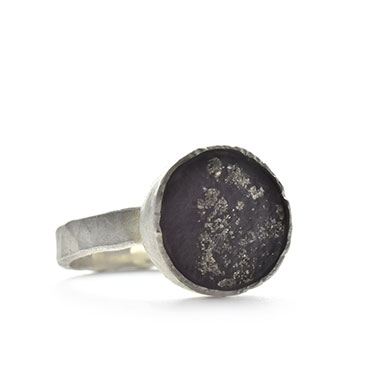Ring in silver with pyrite