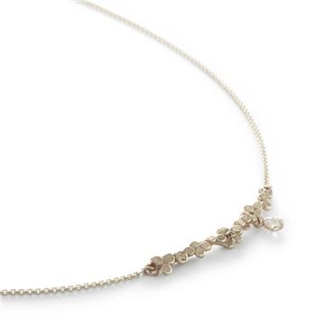 Necklace with diamond in drop shape - Wim Meeussen Antwerp