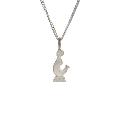 Children pendant in silver - Seal