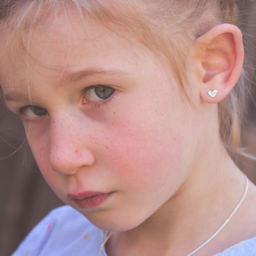 Children earrings in silver - Heart - Wim Meeussen Antwerp