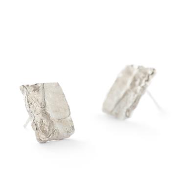 large rough earrings in silver - Wim Meeussen Antwerp