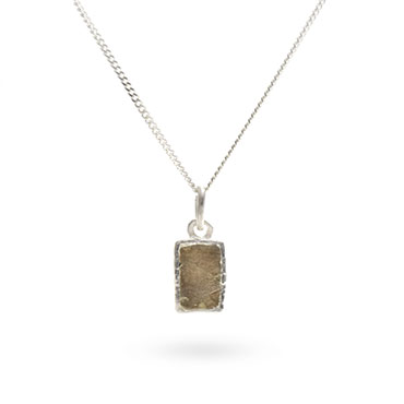 rectangular mourning pendant with gold detail