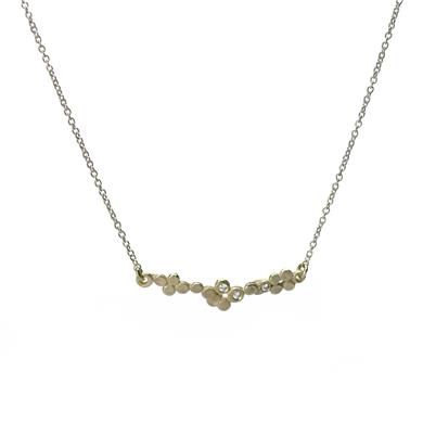 Discs with diamonds between necklace