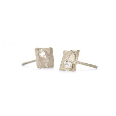 boucles d'oreilles carrées avec diamant