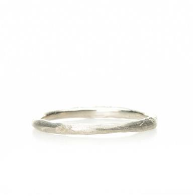 Fine stacking ring in silver