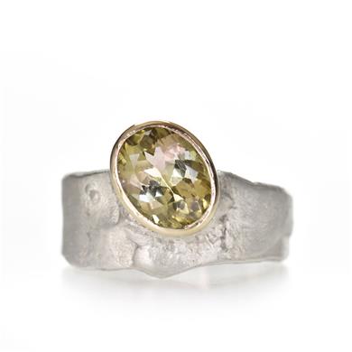 Ring with a tourmaline
