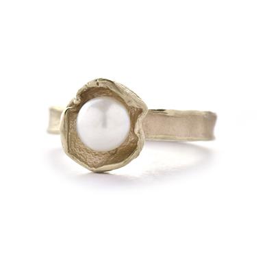 Bague avec grande perle d'eau douce - Wim Meeussen Anvers