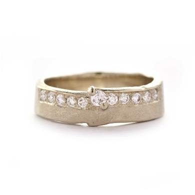 Bague fiancée avec diamants alignés - Wim Meeussen Anvers