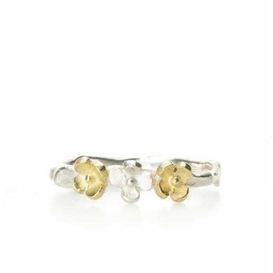 Ring in silver with gold little flowers - Wim Meeussen Antwerp