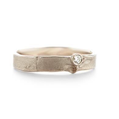 Fine engagement ring with little detail - Wim Meeussen Antwerp