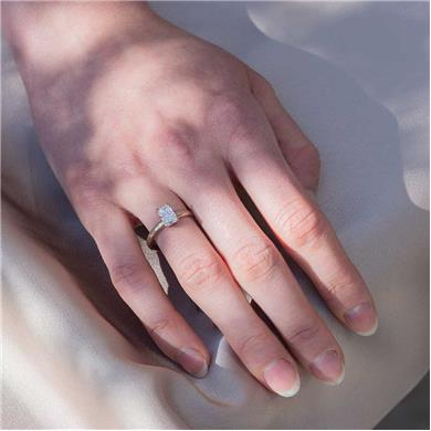 Klassieke ring met lab-grown diamant - Wim Meeussen Antwerpen