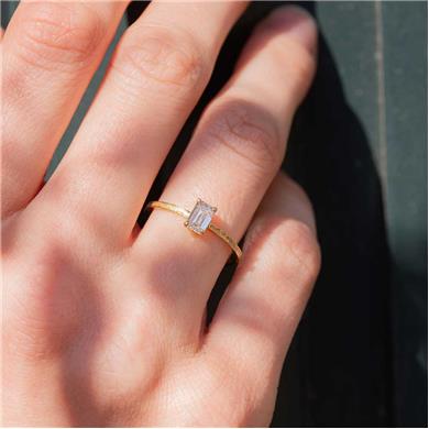 Gouden ring met lab-grown diamant - Wim Meeussen Antwerpen