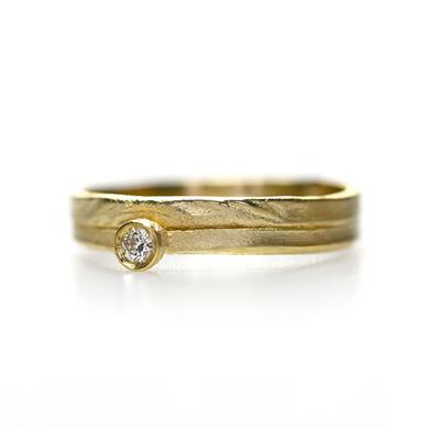 Ring in yellow gold with diamond - Wim Meeussen Antwerp