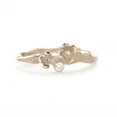 Solitaire fine avec diamant et fleures - Wim Meeussen Anvers