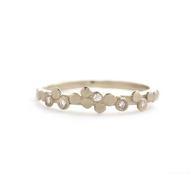 Fine ring with slices et 5 diamonds - Wim Meeussen Antwerp