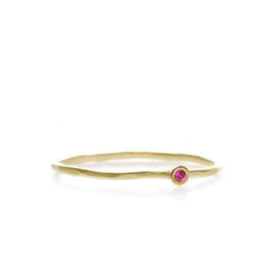 Fine ring in yellow gold - Wim Meeussen Antwerp