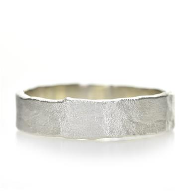 Bague martelée pour hommes - Wim Meeussen Anvers