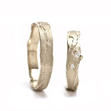 wedding rings with a striking, coarse structure