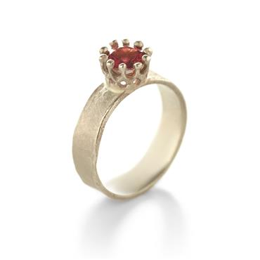 Bague en or blanc avec couronne - Wim Meeussen Anvers