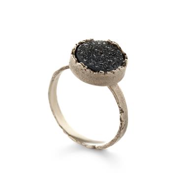 Ring with black agate - Wim Meeussen Antwerp